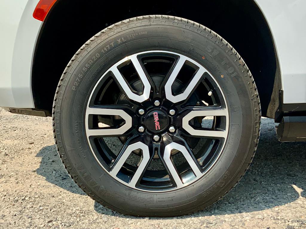 Thumbnail: 2022 GMC Yukon - 26
