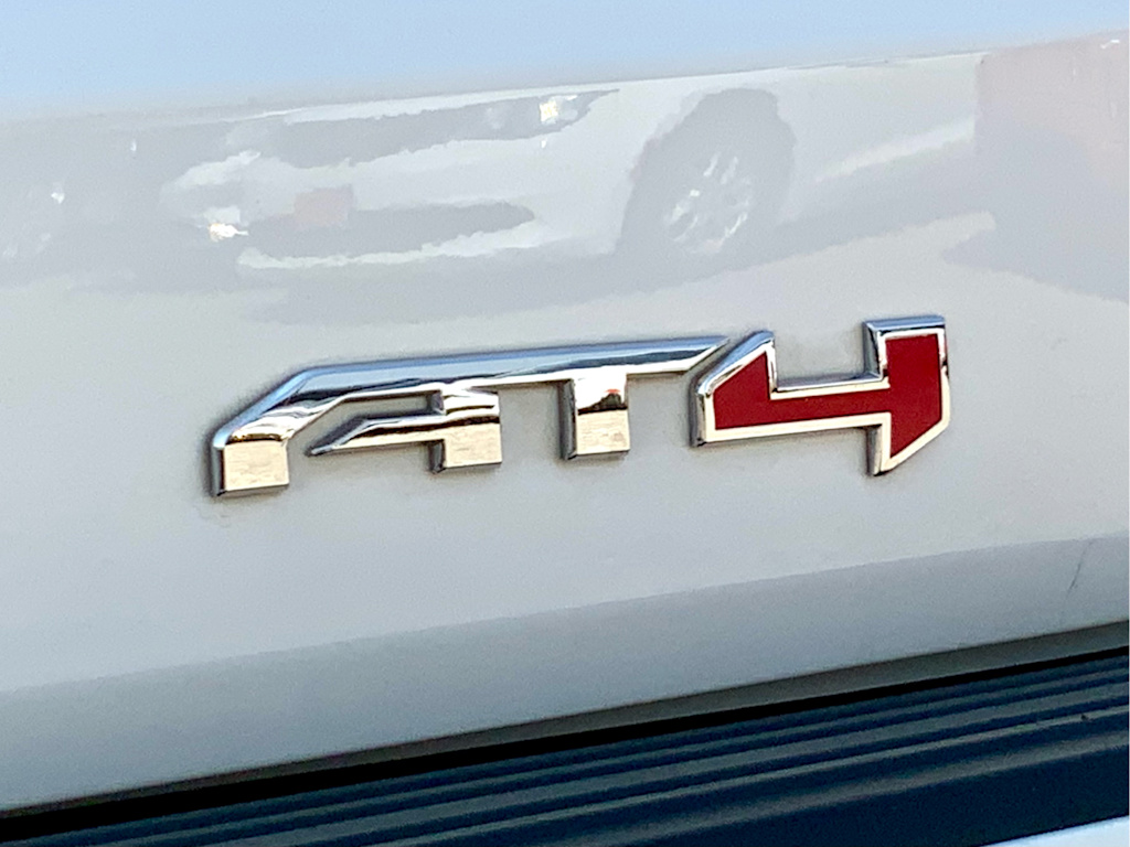 Thumbnail: 2022 GMC Yukon - 28