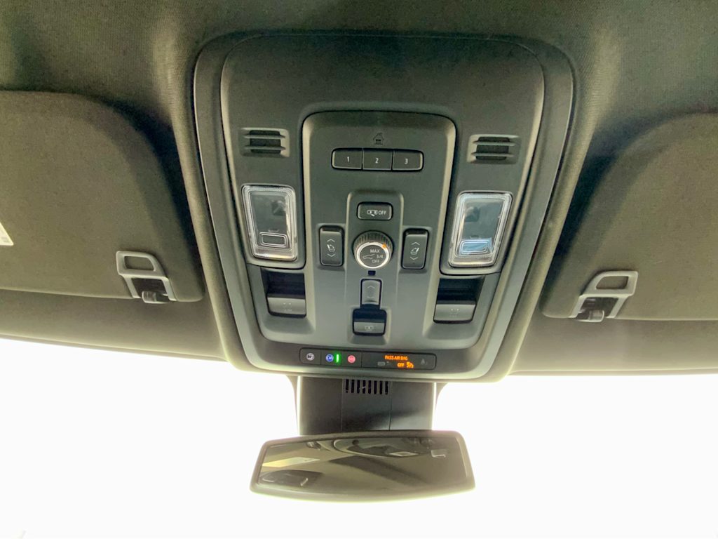 2023 GMC Yukon Denali 48