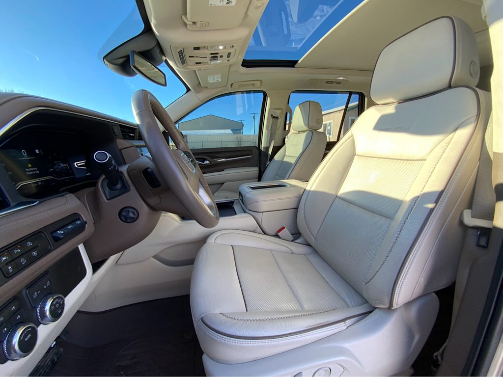 Thumbnail: 2023 GMC Yukon - 12