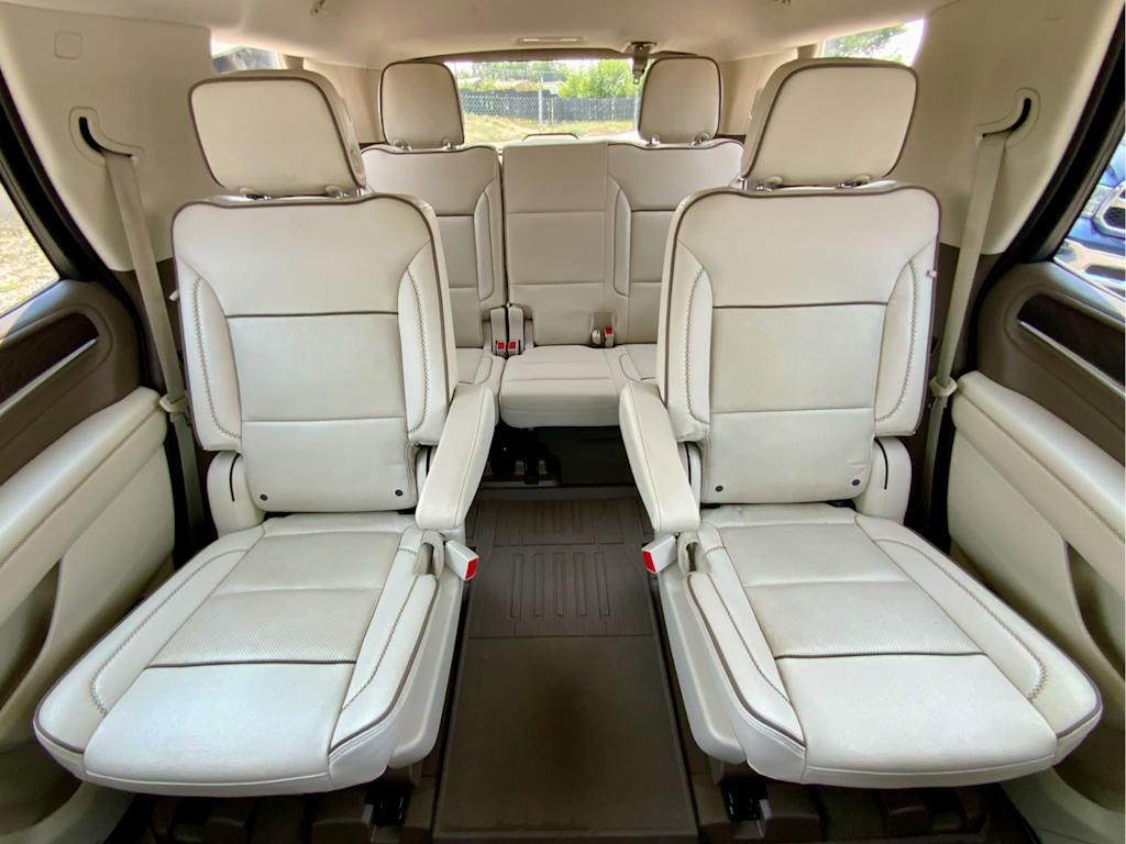 Thumbnail: 2023 GMC Yukon - 32