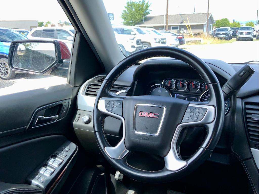 Thumbnail: 2019 GMC Yukon XL - 11