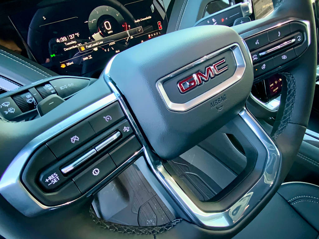 Thumbnail: 2026 GMC Yukon XL - 46