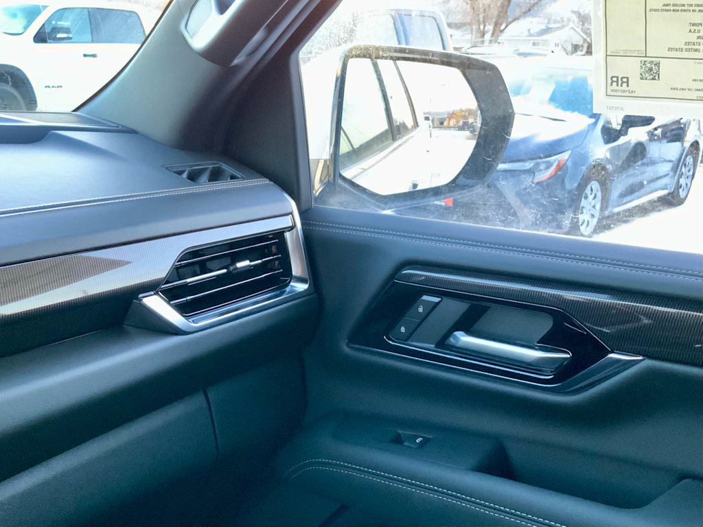 Thumbnail: 2026 GMC Yukon XL - 43