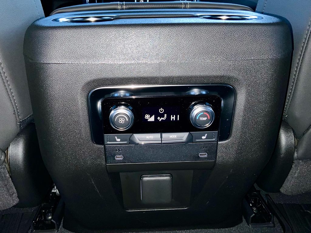 Thumbnail: 2026 GMC Yukon XL - 51