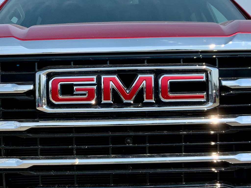 Thumbnail: 2026 GMC Yukon XL - 7