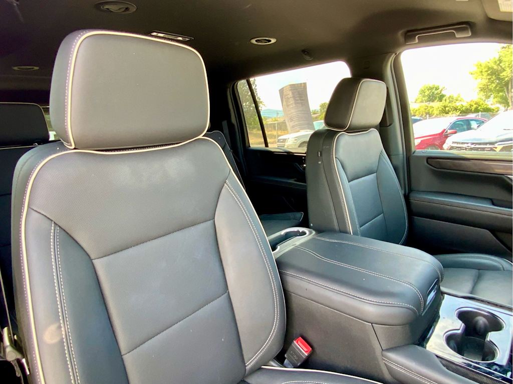 Thumbnail: 2026 GMC Yukon XL - 11