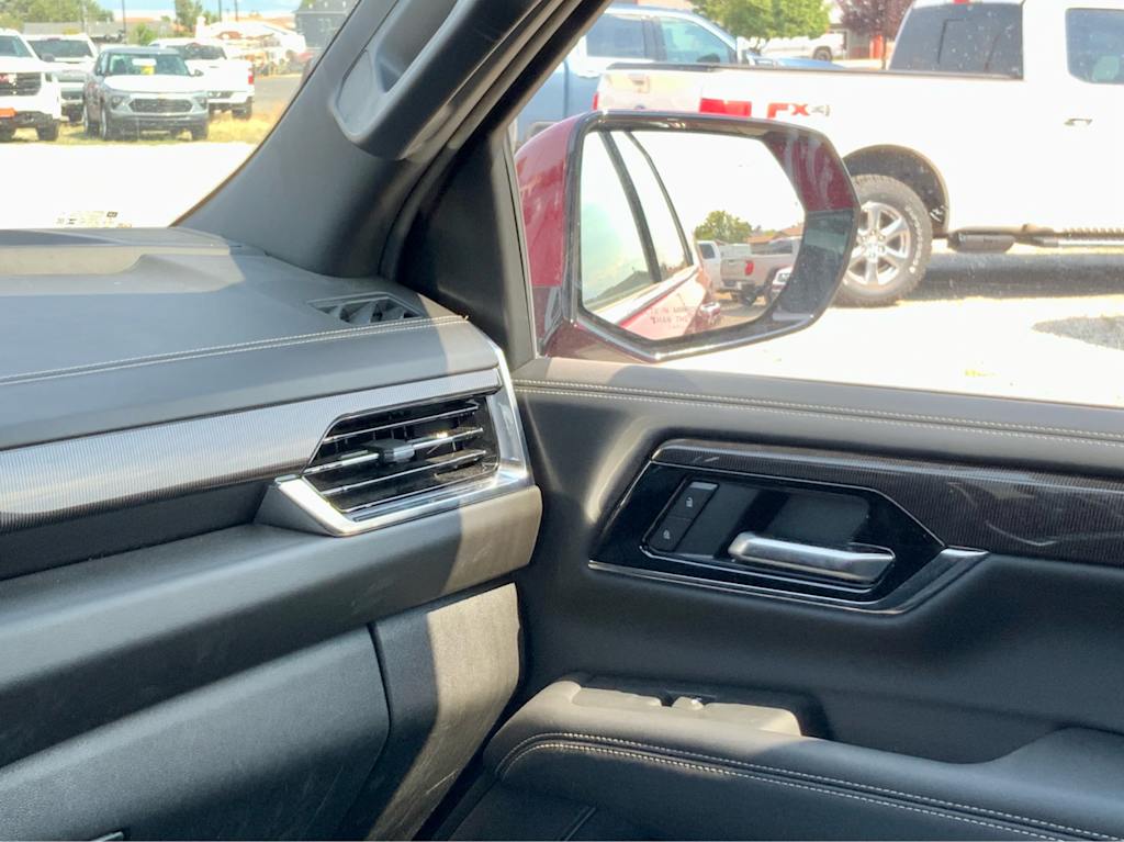 Thumbnail: 2026 GMC Yukon XL - 30