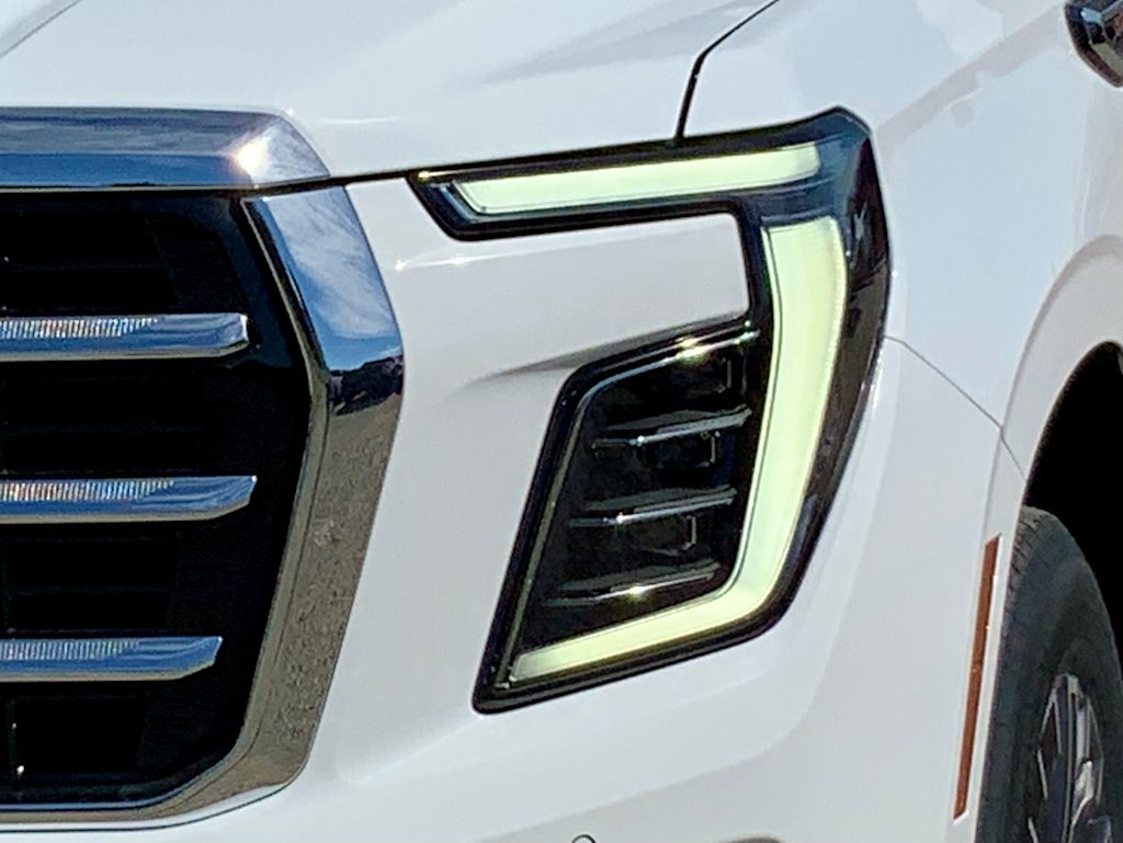 Thumbnail: 2026 GMC Yukon XL - 21