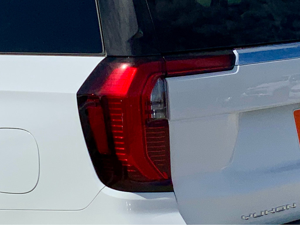 Thumbnail: 2026 GMC Yukon XL - 22