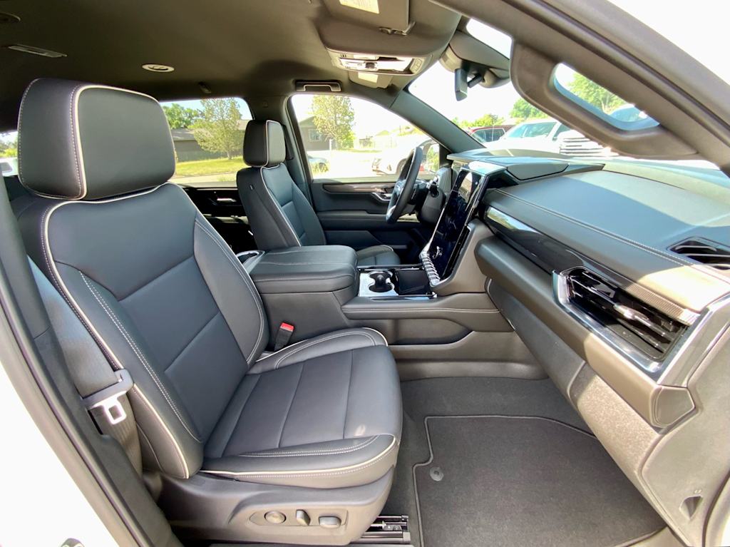 Thumbnail: 2026 GMC Yukon XL - 11