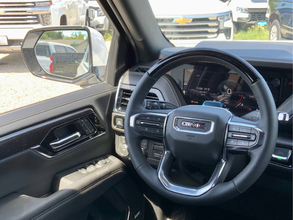 Thumbnail: 2026 GMC Yukon XL - 14