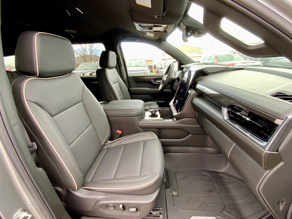 Thumbnail: 2026 GMC Yukon XL - 11