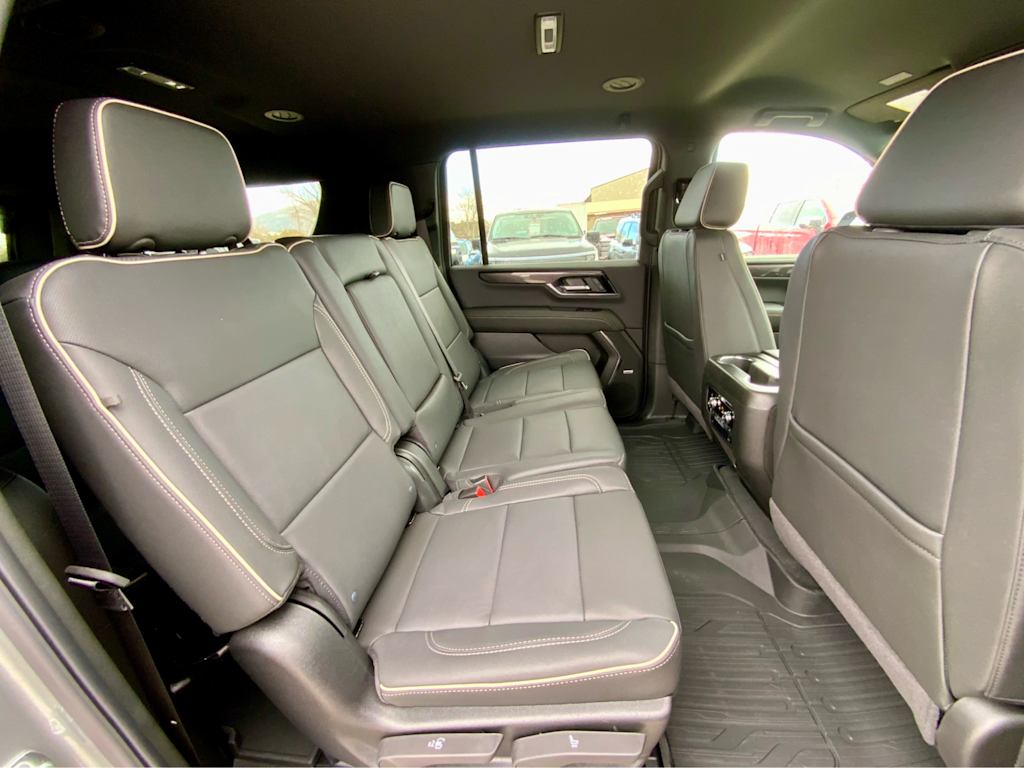 Thumbnail: 2026 GMC Yukon XL - 33