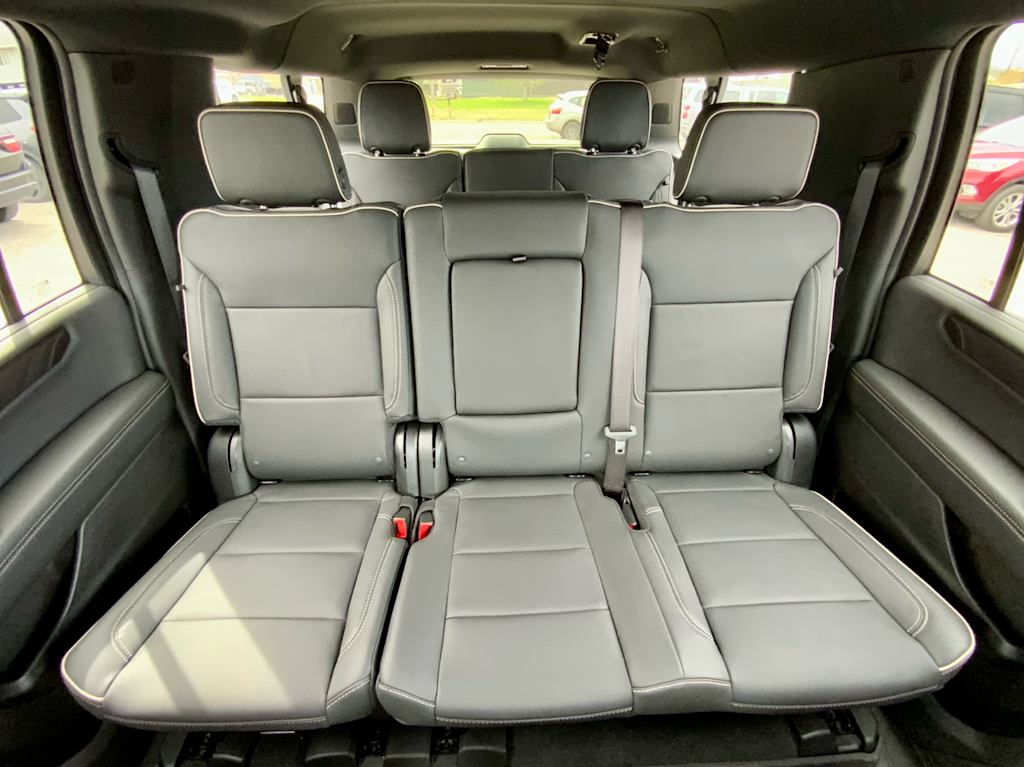 Thumbnail: 2026 GMC Yukon XL - 38