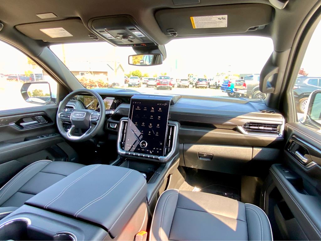 Thumbnail: 2025 GMC Yukon XL - 13