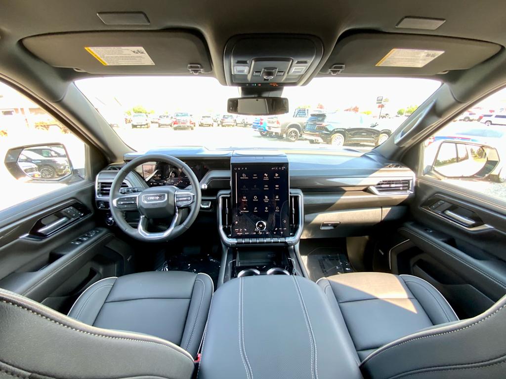 Thumbnail: 2025 GMC Yukon XL - 2