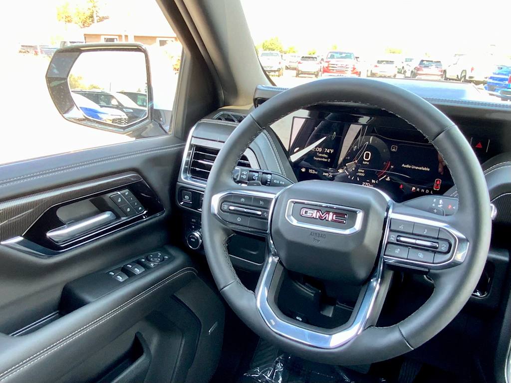 Thumbnail: 2025 GMC Yukon XL - 45