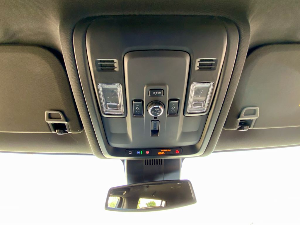 Thumbnail: 2025 GMC Yukon XL - 49