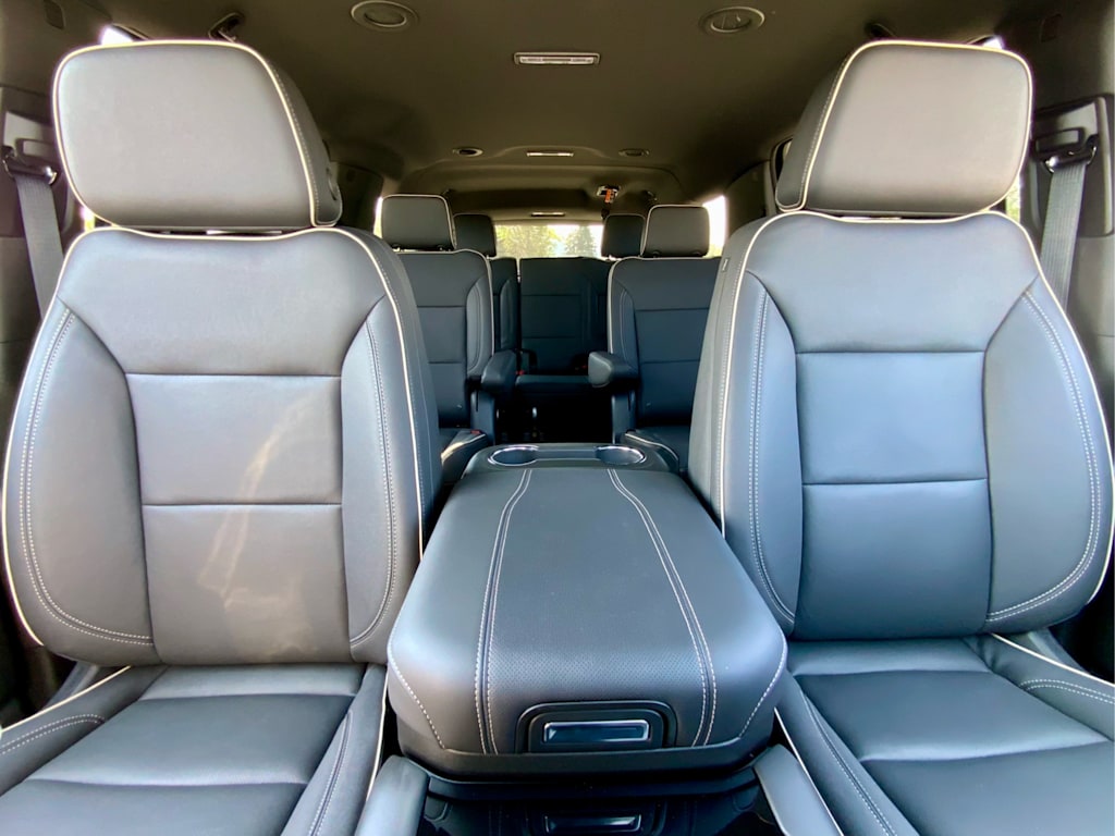 Thumbnail: 2025 GMC Yukon XL - 42