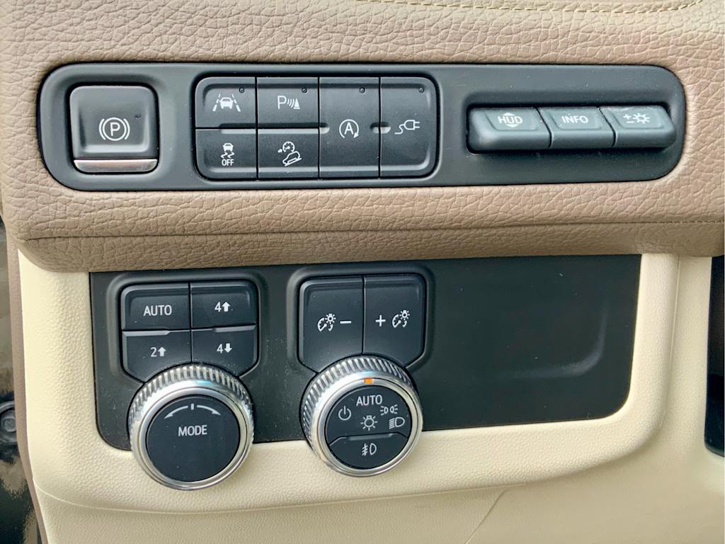 Thumbnail: 2021 GMC Yukon XL - 48