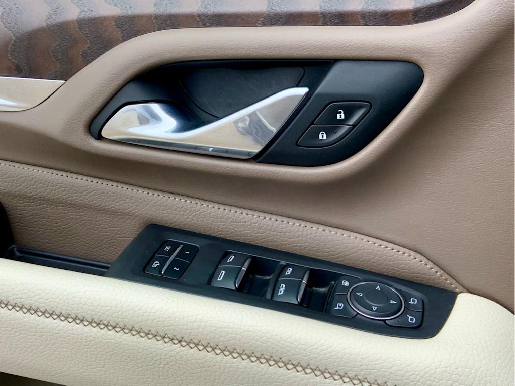 Thumbnail: 2021 GMC Yukon XL - 50