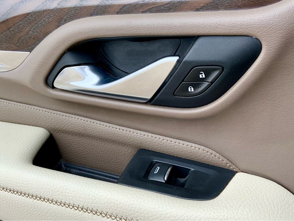 Thumbnail: 2021 GMC Yukon XL - 52