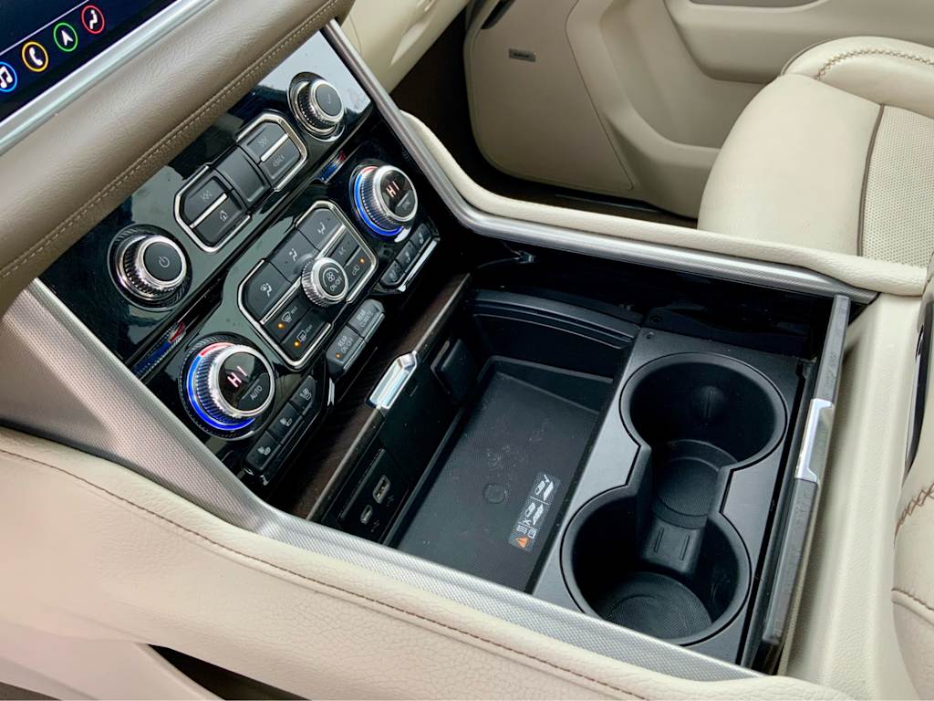 Thumbnail: 2021 GMC Yukon XL - 46