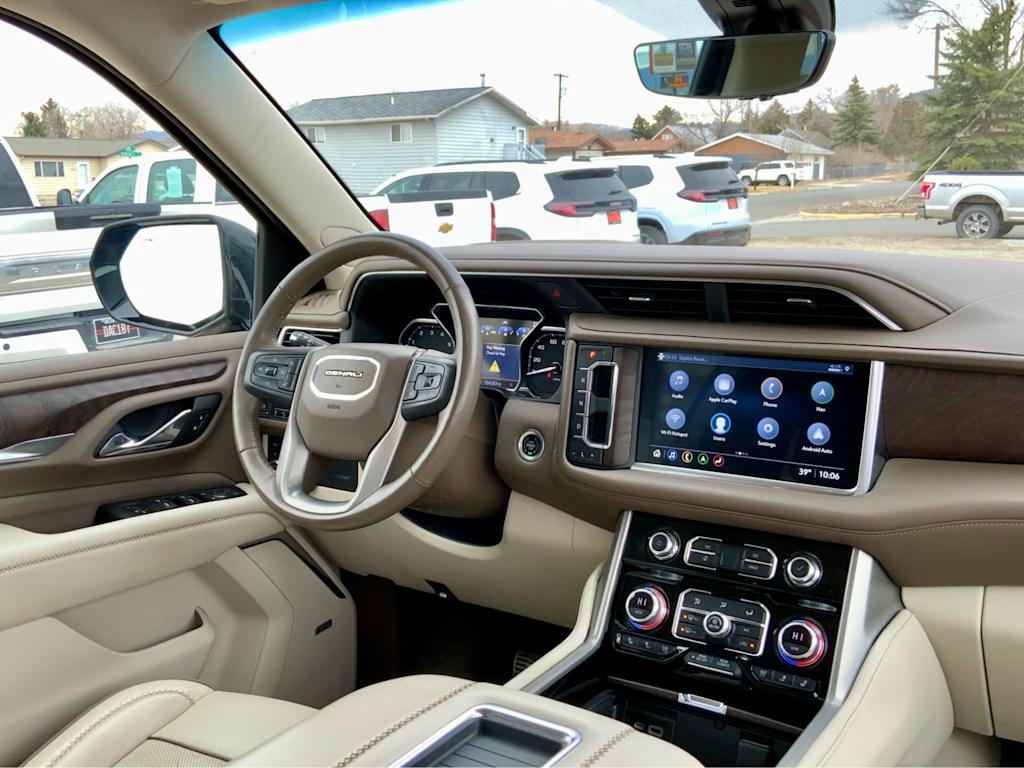 Thumbnail: 2021 GMC Yukon XL - 38