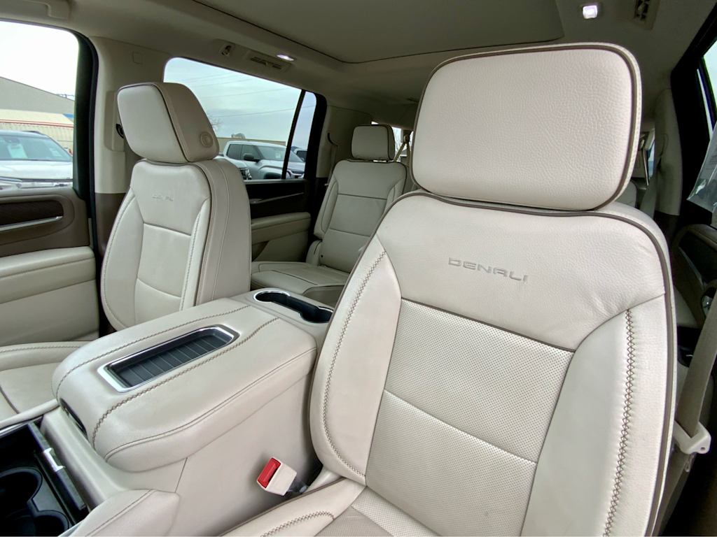 Thumbnail: 2021 GMC Yukon XL - 34