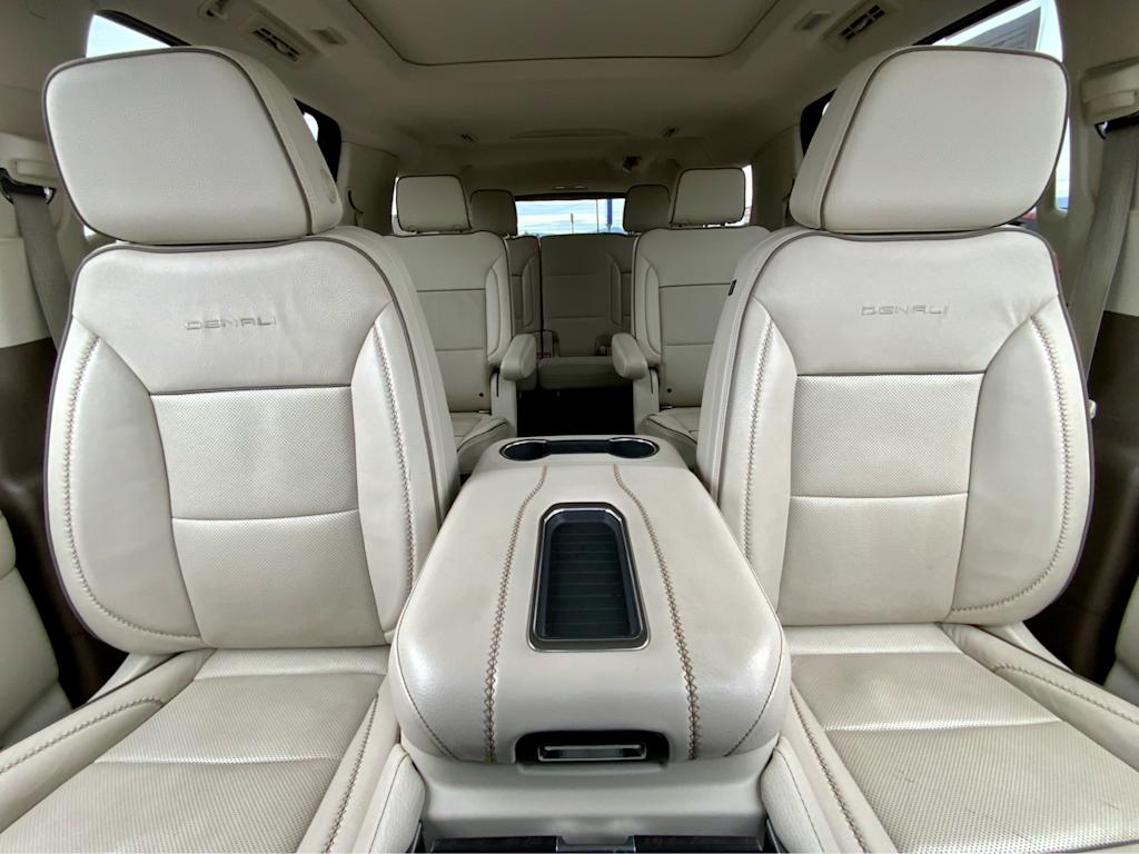 Thumbnail: 2021 GMC Yukon XL - 16