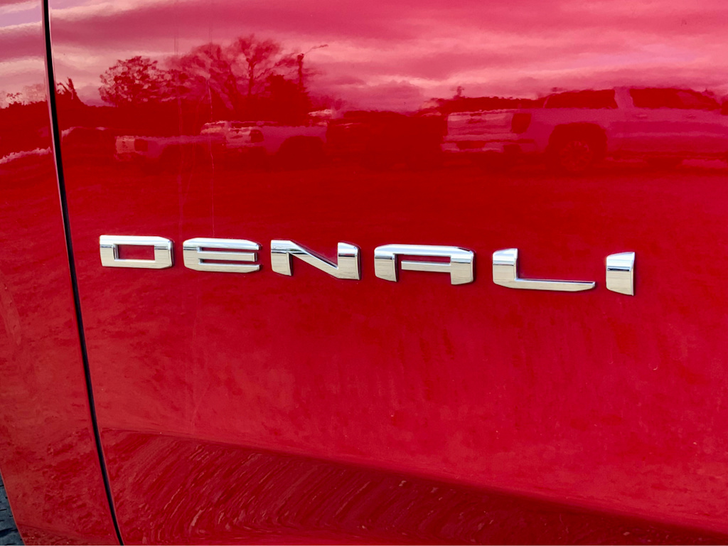 Thumbnail: 2021 GMC Yukon XL - 31