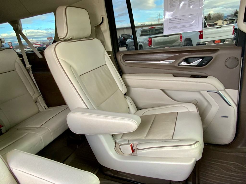 Thumbnail: 2021 GMC Yukon XL - 34