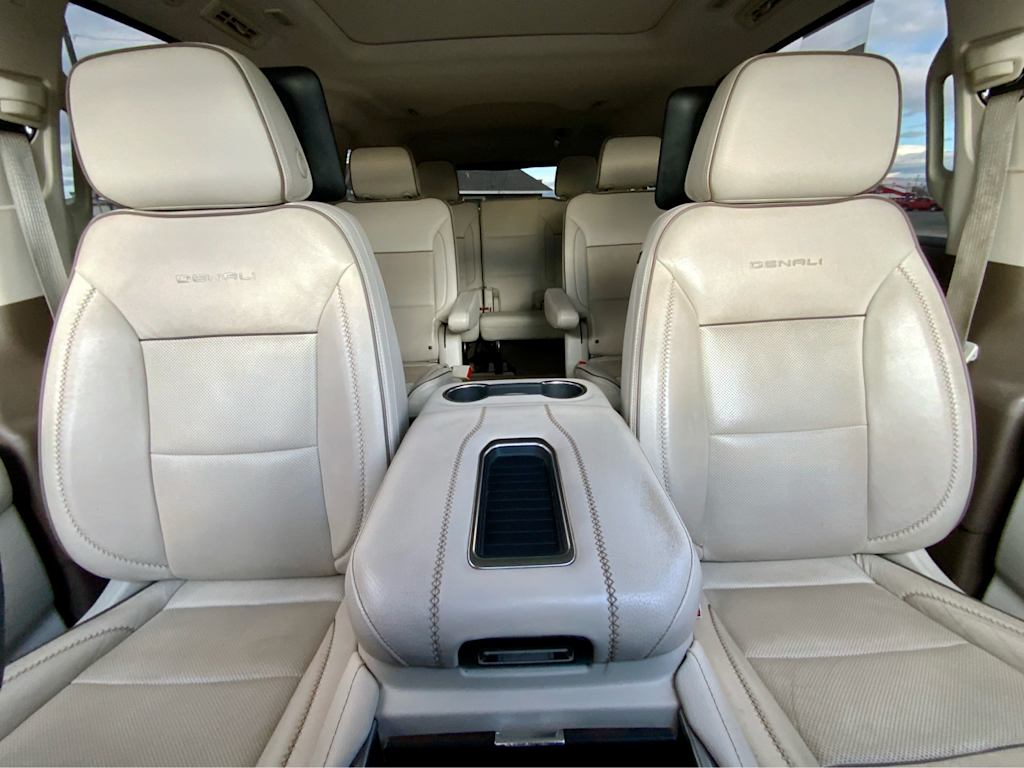 Thumbnail: 2021 GMC Yukon XL - 39