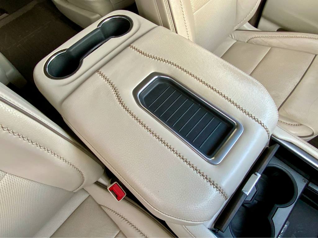 Thumbnail: 2021 GMC Yukon XL - 40