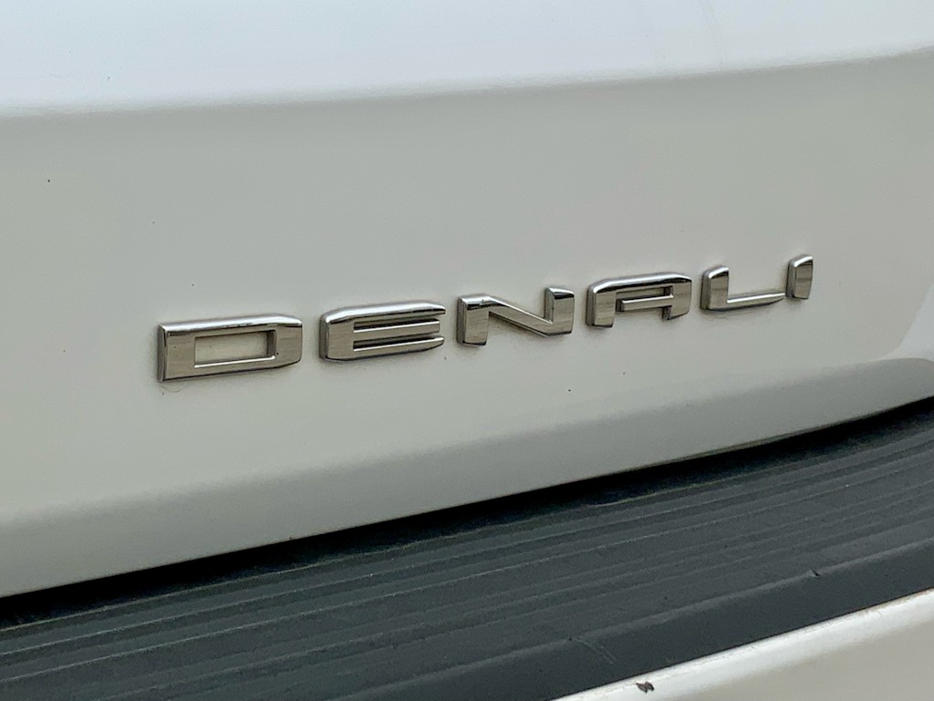 Thumbnail: 2021 GMC Yukon XL - 33