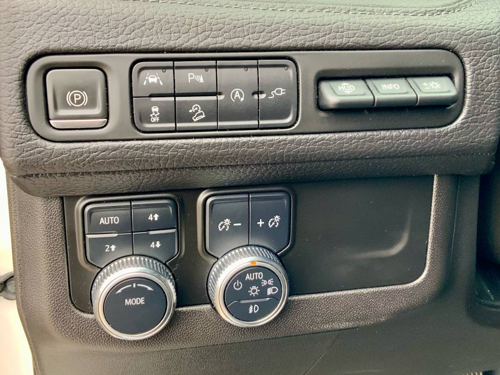 Thumbnail: 2021 GMC Yukon XL - 51