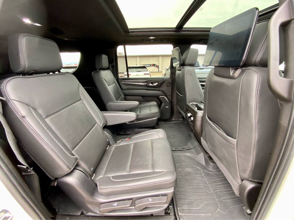 Thumbnail: 2021 GMC Yukon XL - 34