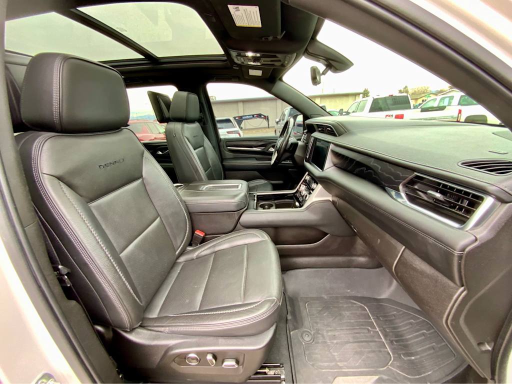 Thumbnail: 2021 GMC Yukon XL - 10