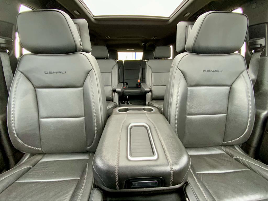 Thumbnail: 2021 GMC Yukon XL - 16