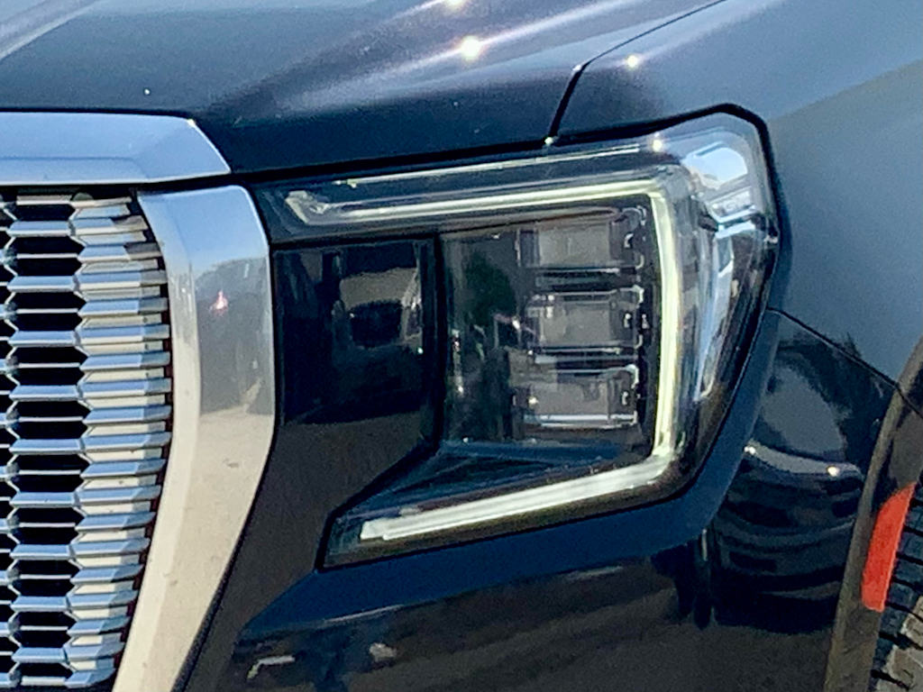 Thumbnail: 2024 GMC Yukon XL - 25