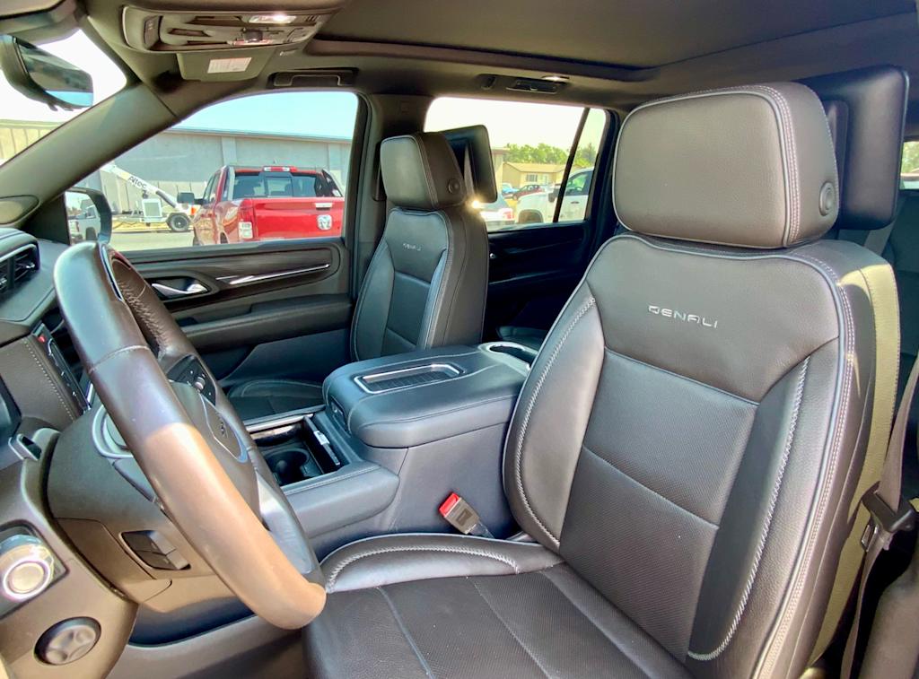 Thumbnail: 2024 GMC Yukon XL - 10