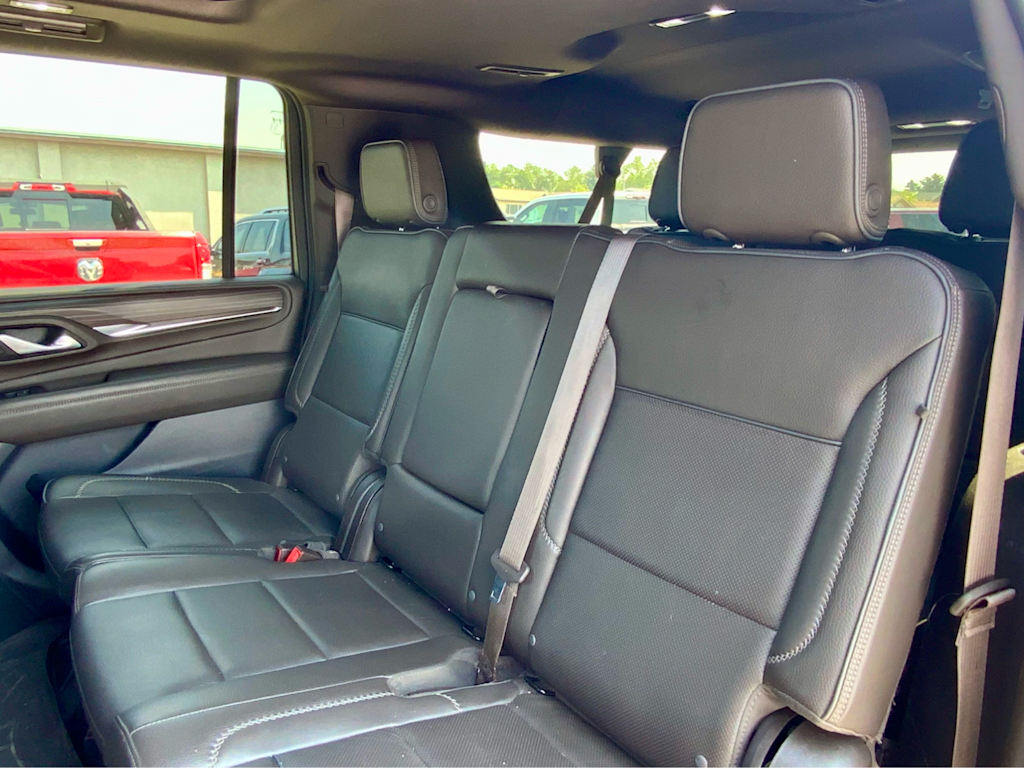 Thumbnail: 2024 GMC Yukon XL - 12