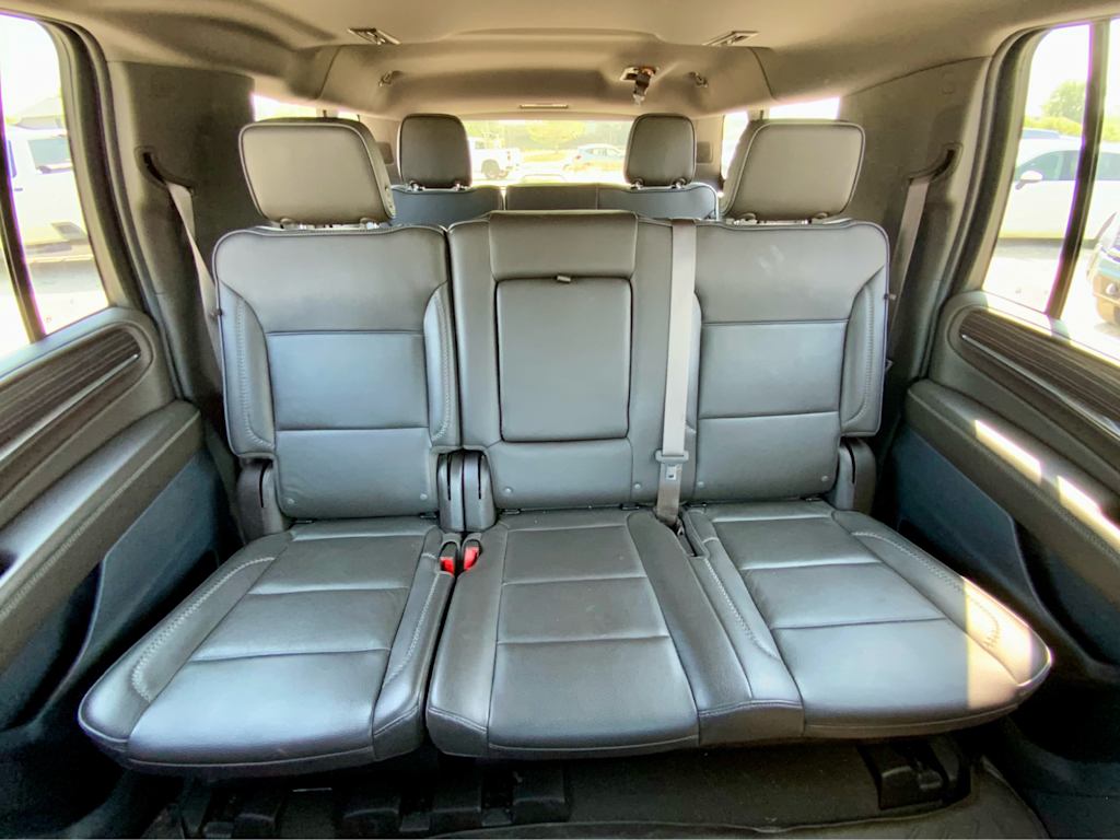 Thumbnail: 2024 GMC Yukon XL - 32