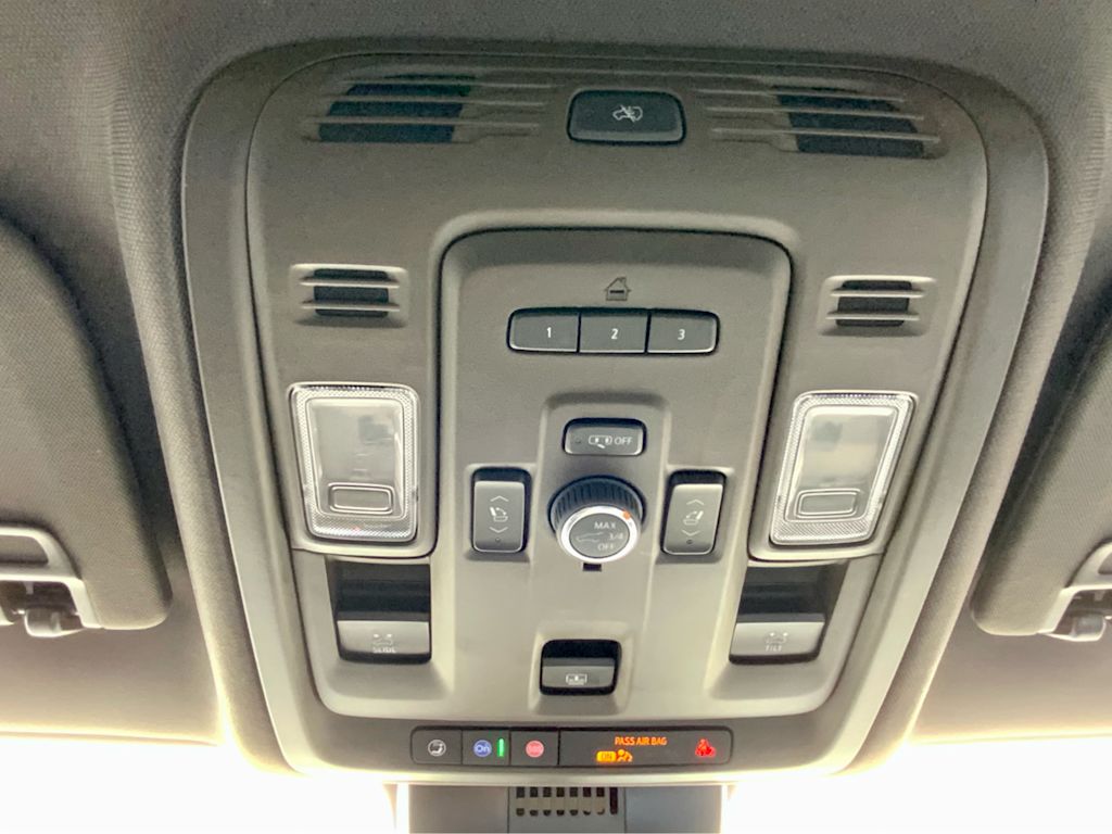 Thumbnail: 2024 GMC Yukon XL - 41