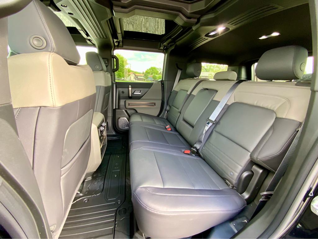 Thumbnail: 2025 GMC Hummer EV - 12