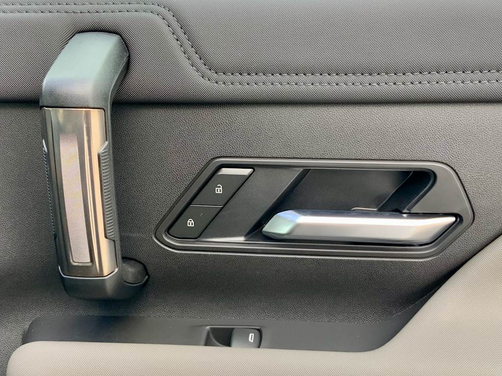 Thumbnail: 2025 GMC Hummer EV - 56