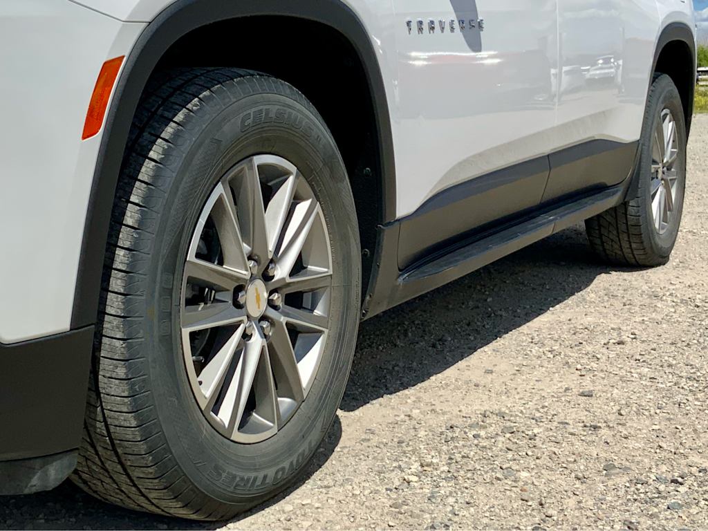 Thumbnail: 2024 Chevrolet Traverse - 27