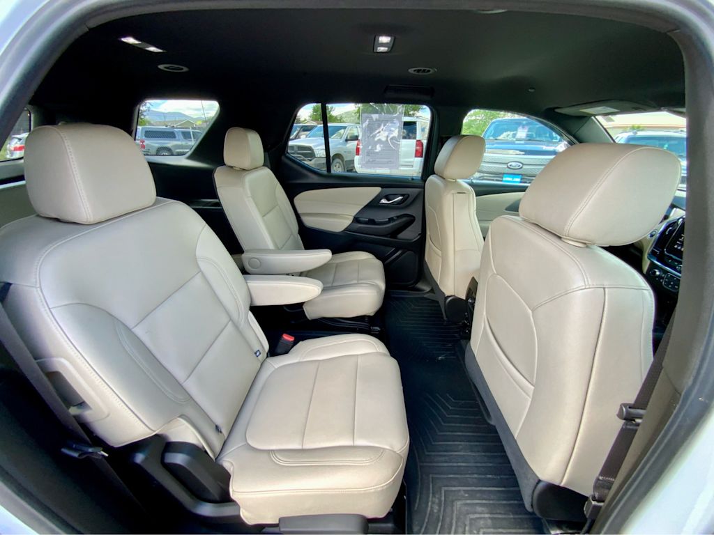 Thumbnail: 2024 Chevrolet Traverse - 32