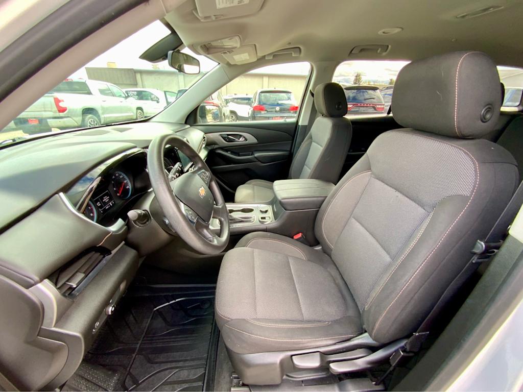 Thumbnail: 2019 Chevrolet Traverse - 10